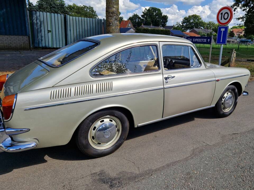 Imagen 8/8 de Volkswagen 1600 TL (1965)