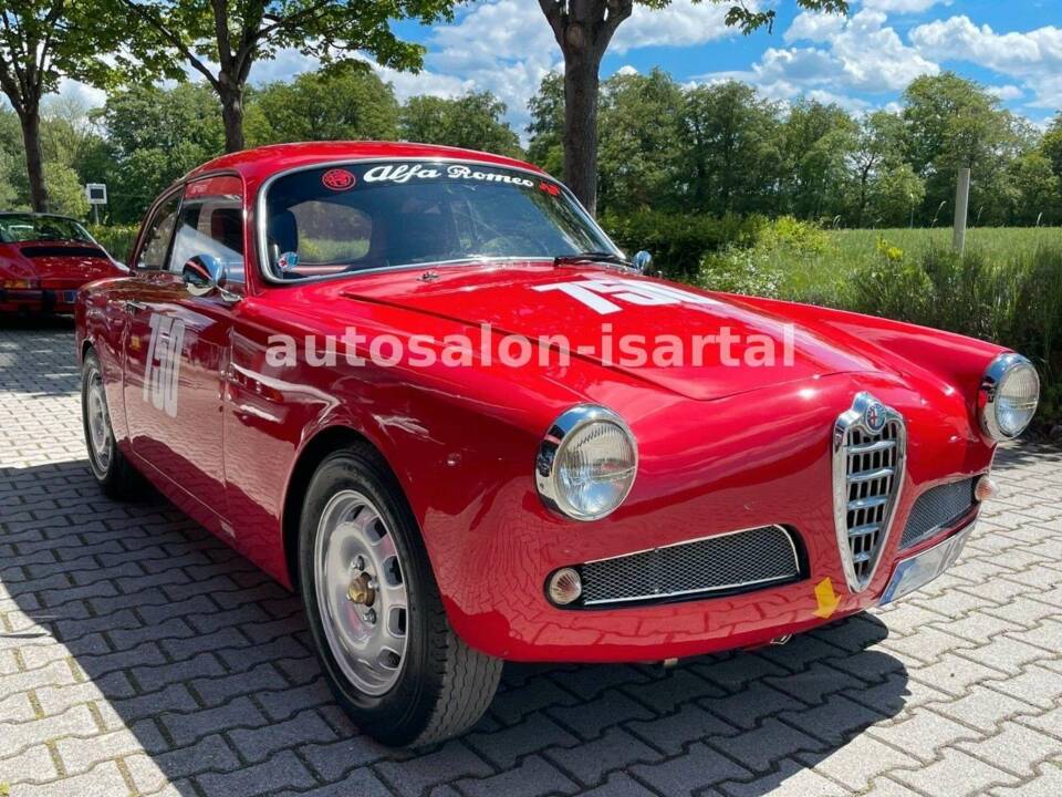 Image 4/20 of Alfa Romeo Giulietta Sprint (1957)