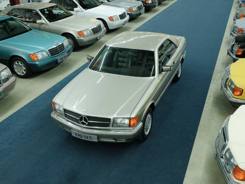 Image 3/50 of Mercedes-Benz 420 SEC (1989)