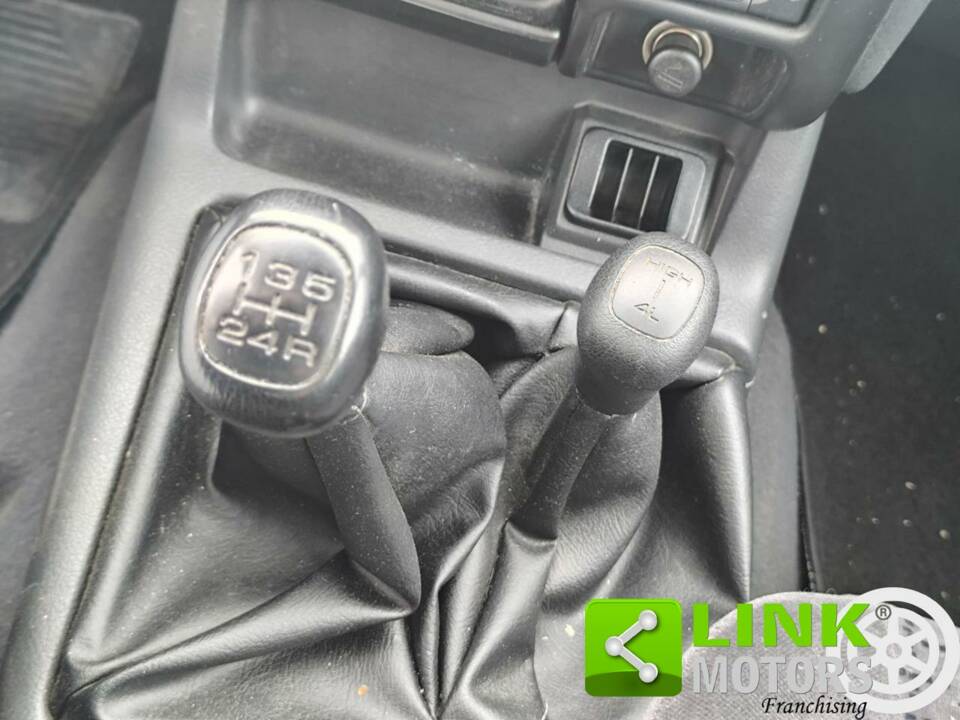 Image 8/10 of Opel Frontera 2.2i (2000)