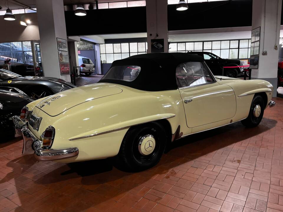 Image 28/58 of Mercedes-Benz 190 SL (1955)