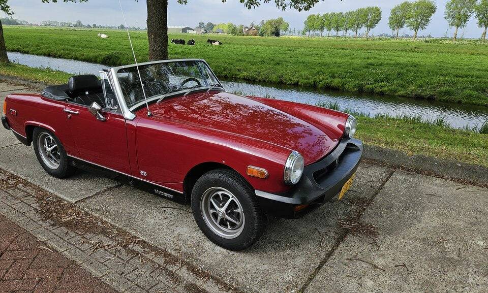 Image 5/8 of MG Midget 1500 (1978)