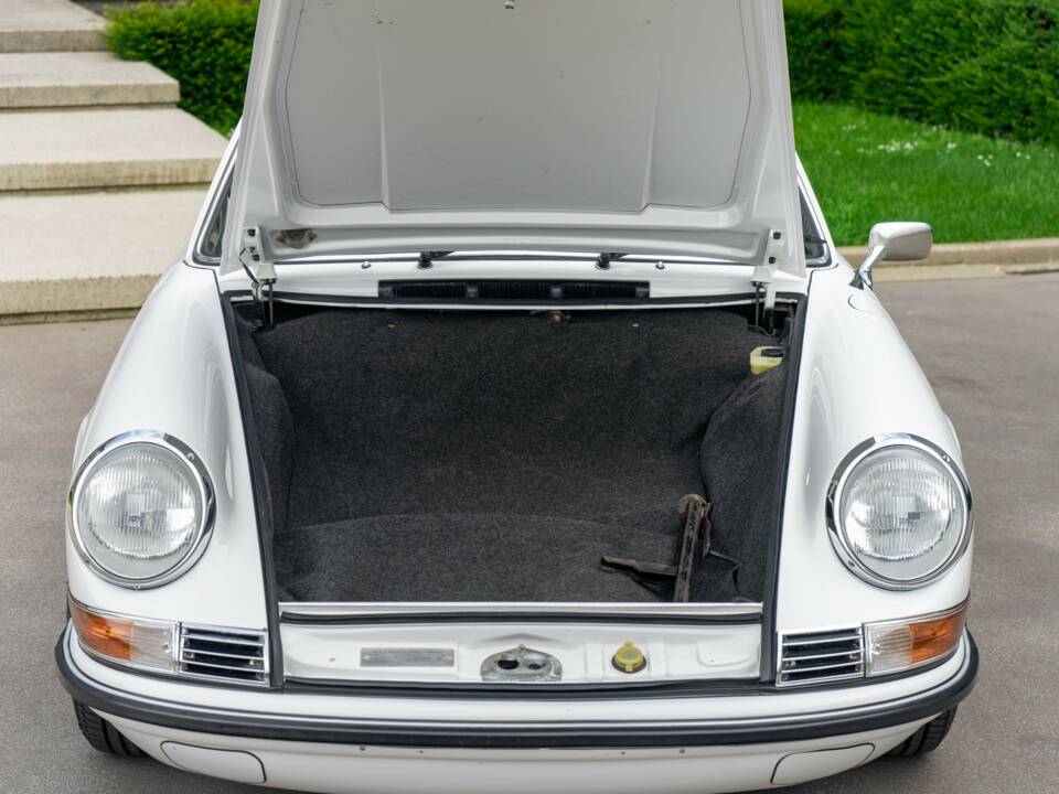 Bild 2/31 von Porsche 911 2.4 T "Ölklappe" (1972)
