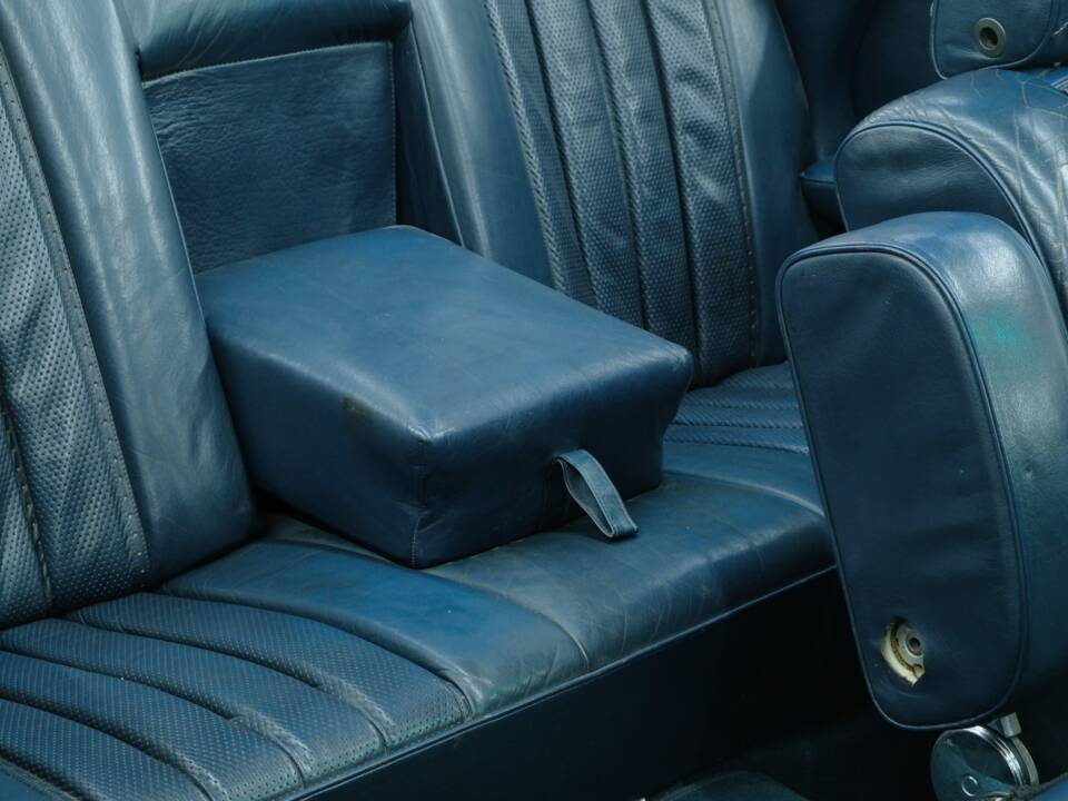 Image 45/50 of Mercedes-Benz 280 SE 3,5 (1970)