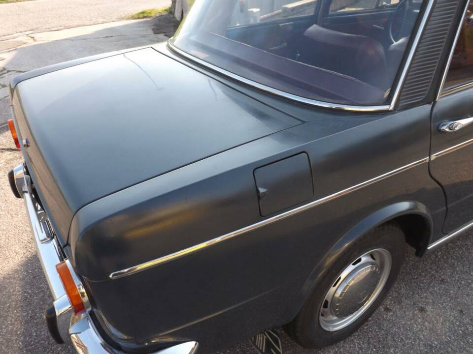 Bild 47/50 von FIAT 1100 R (1967)