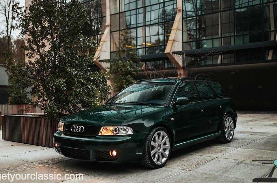 Image 1/6 of Audi RS4 Avant (2000)