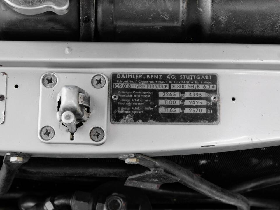 Immagine 48/50 di Mercedes-Benz 300 SEL 6.3 (1968)