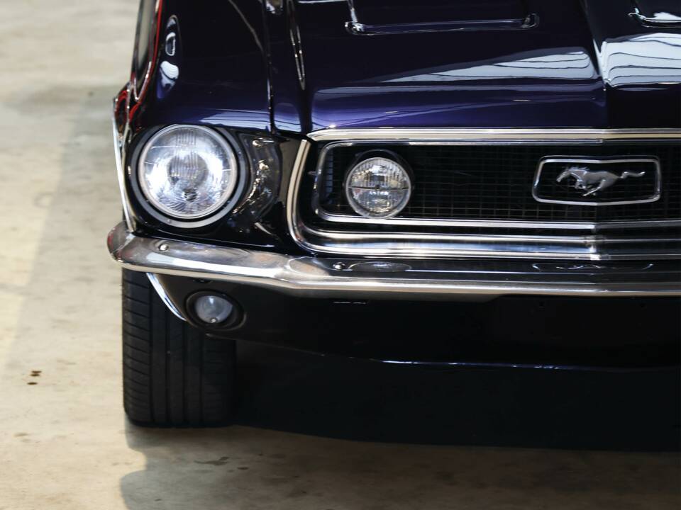 Image 7/57 of Ford Mustang 302 (1968)