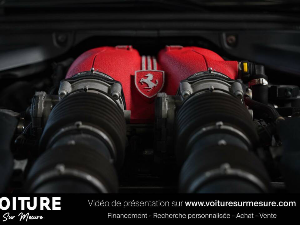 Imagen 32/39 de Ferrari California (2010)