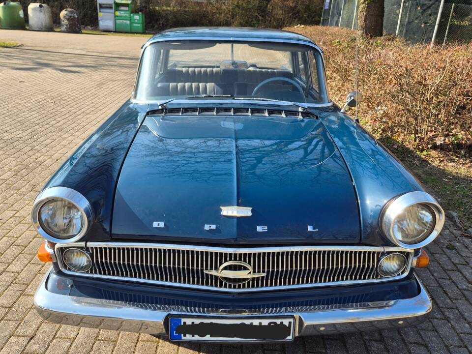 Afbeelding 2/10 van Opel Kapitän 2.6 "L" (1960)