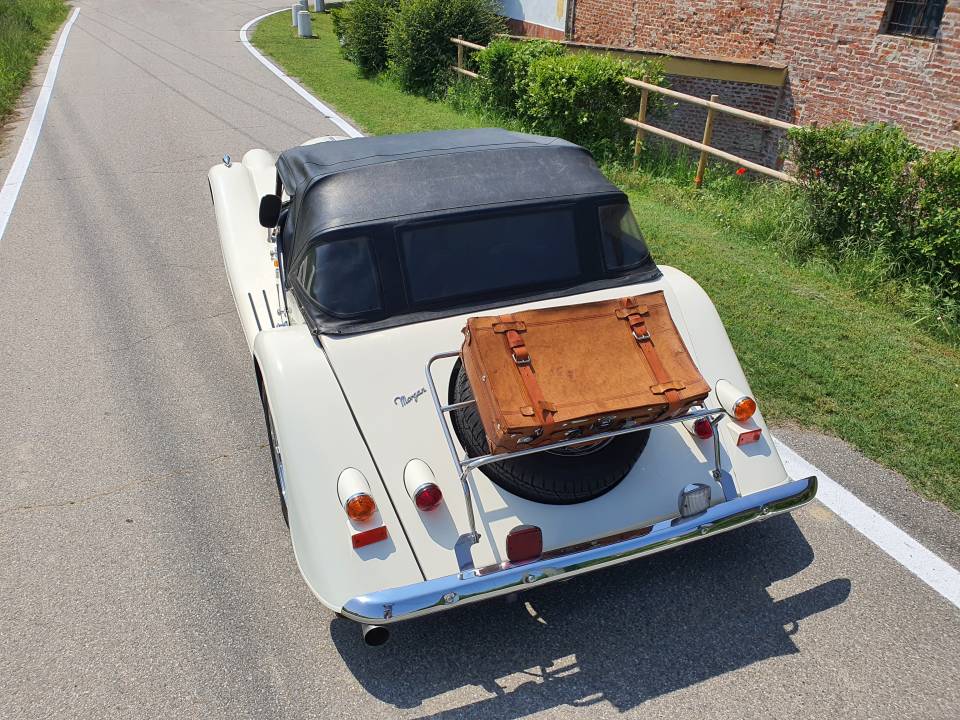 Image 17/33 of Morgan Plus 4 2-Seater (1994)