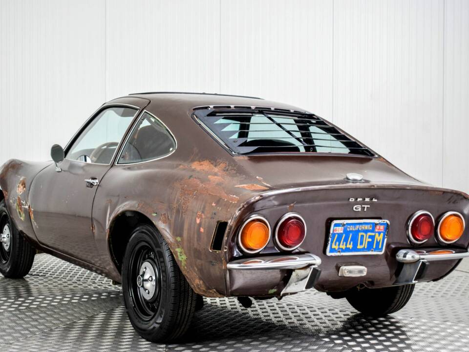 Image 11/50 of Opel GT&#x2F;J 1900 (1971)