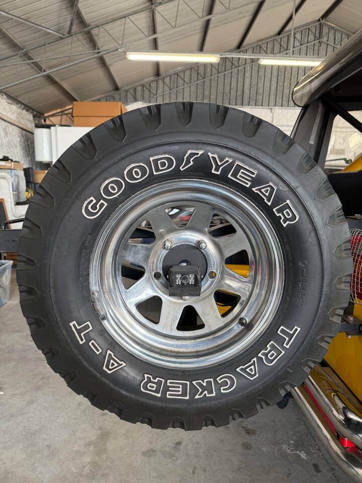 Image 26/51 of Jeep CJ-7 Renegade (1981)