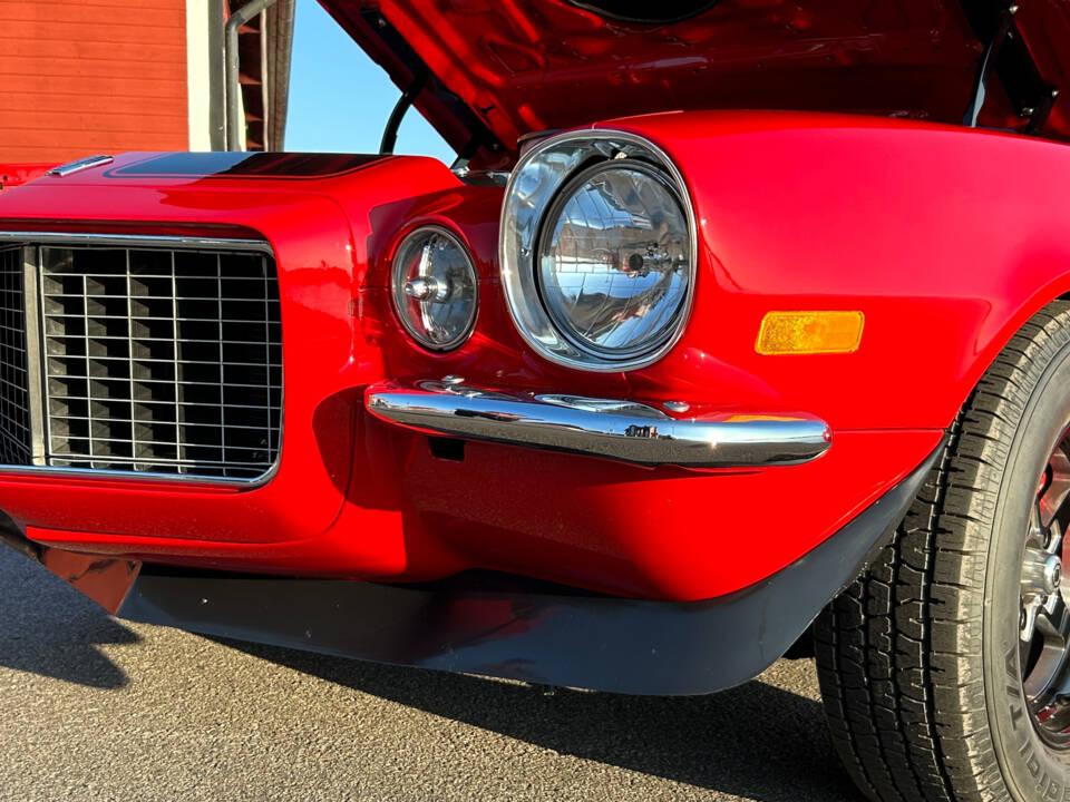 Image 45/100 of Chevrolet Camaro (1970)