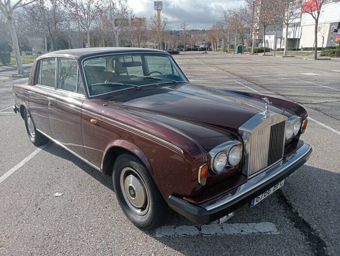 Imagen 2/7 de Rolls-Royce Silver Shadow II (1987)