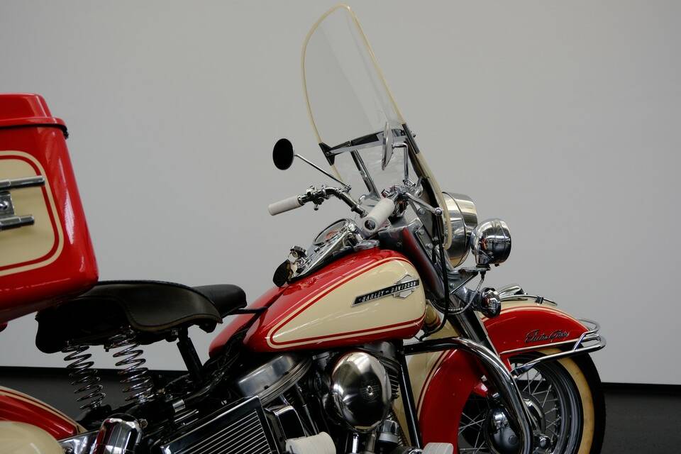 Image 70/75 of Harley-Davidson FL Panhead (1965)