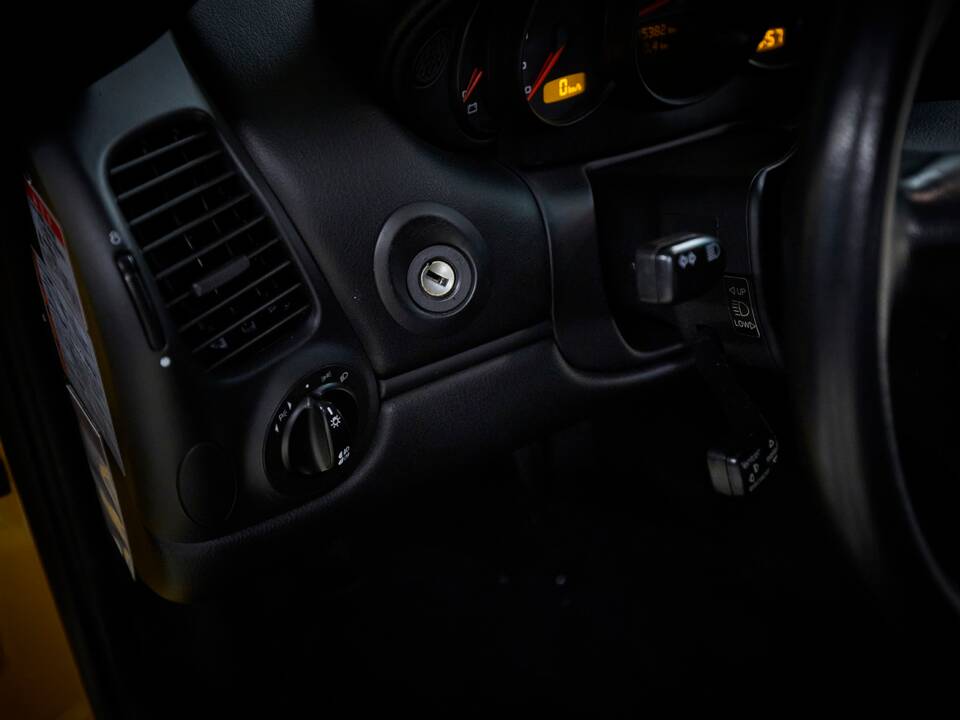 Bild 78/100 von Porsche 911 GT3 (2003)