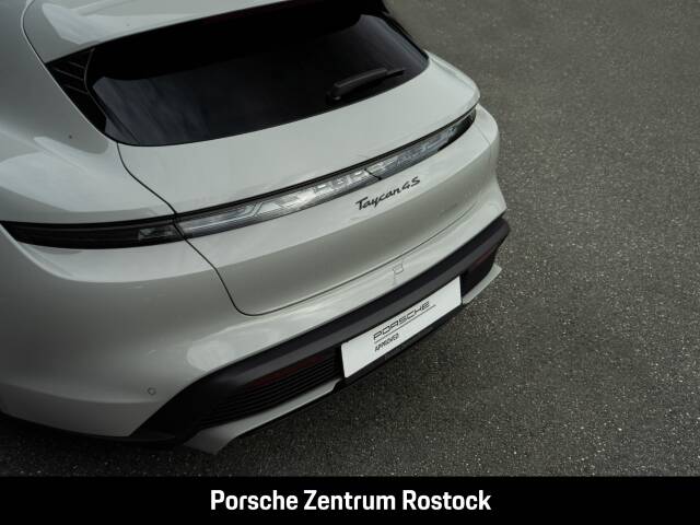 Bild 33/37 von Porsche Taycan 4S Sport Turismo (1900)