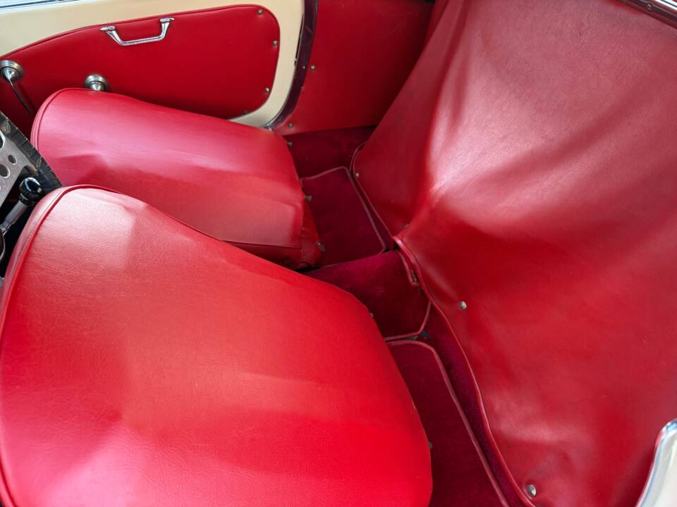 Bild 24/100 von Alfa Romeo Giulia 1600 Spider (1962)