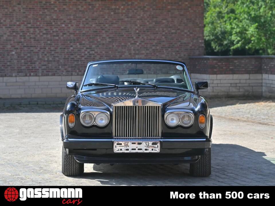 Image 3/15 de Rolls-Royce Corniche III (1990)