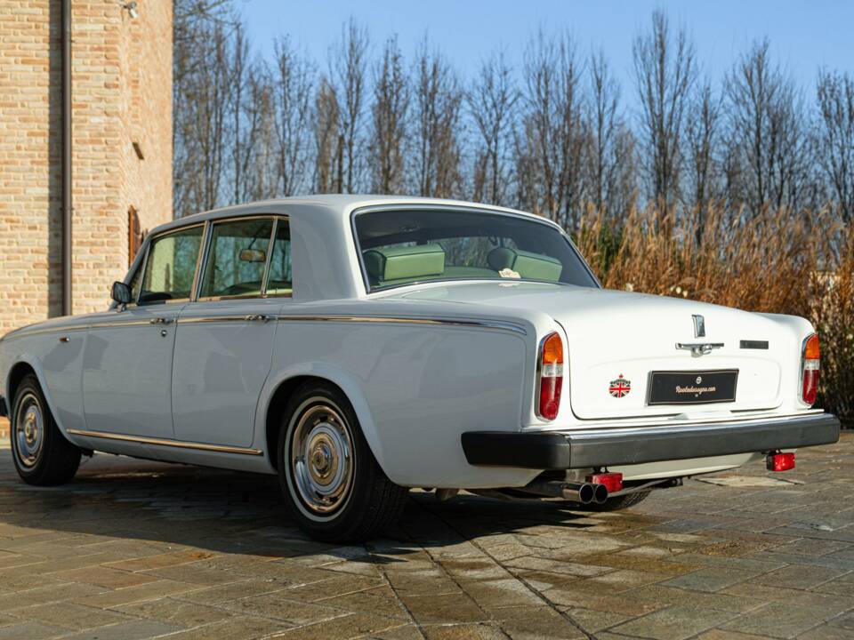 Image 7/50 of Rolls-Royce Silver Shadow II (1979)