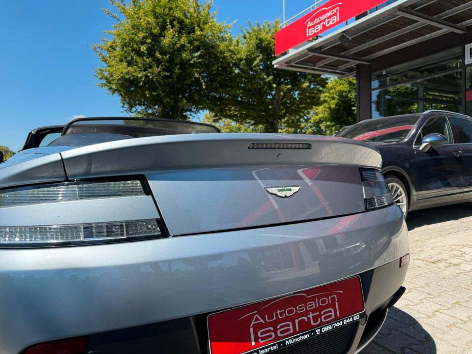 Image 9/43 of Aston Martin V8 Vantage S (2017)