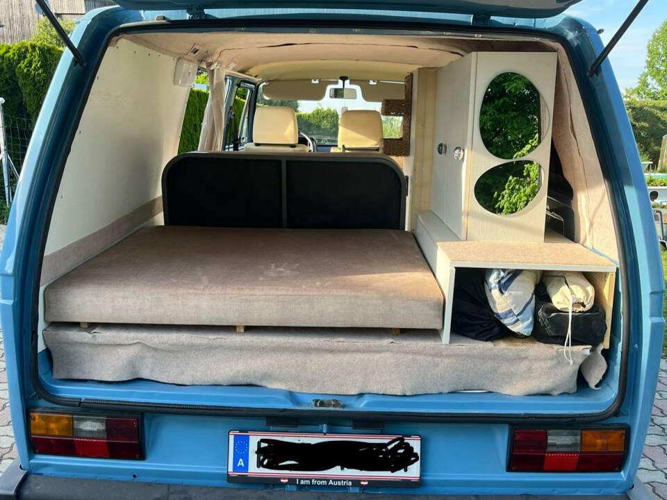 Image 10/14 of Volkswagen T3 Camper 1.6 D (1984)