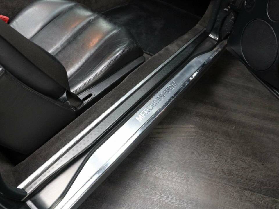 Bild 27/50 von Mercedes-Benz 500 SL (1991)