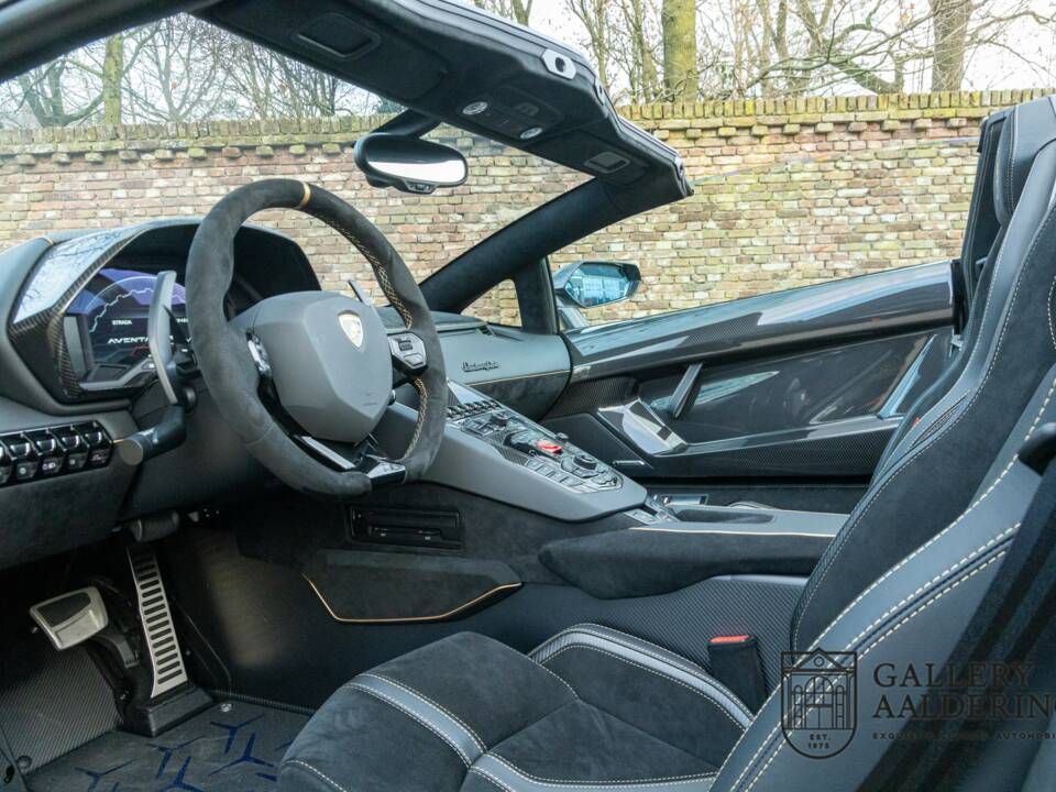 Afbeelding 34/50 van Lamborghini Aventador LP 770-4 SVJ Roadster (2020)