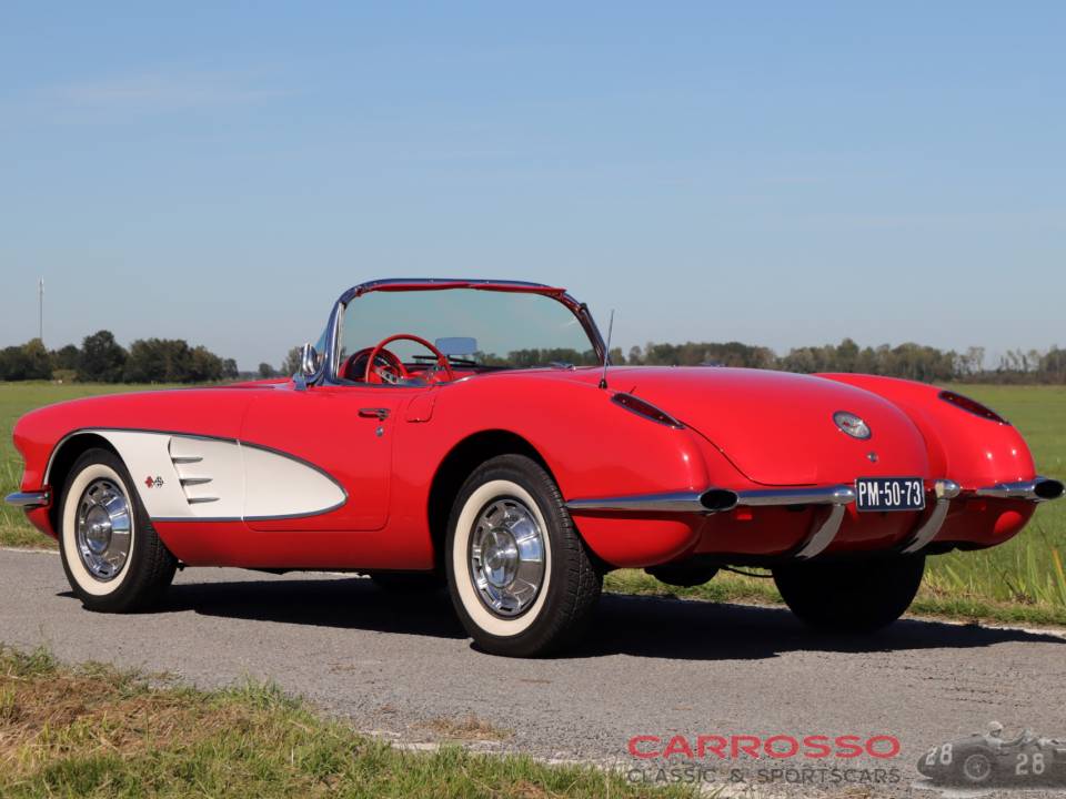 Bild 47/48 von Chevrolet Corvette (1960)