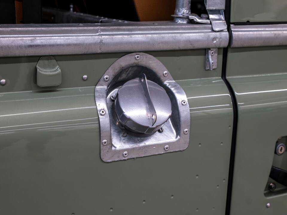 Immagine 37/48 di Land Rover 88 (1963)