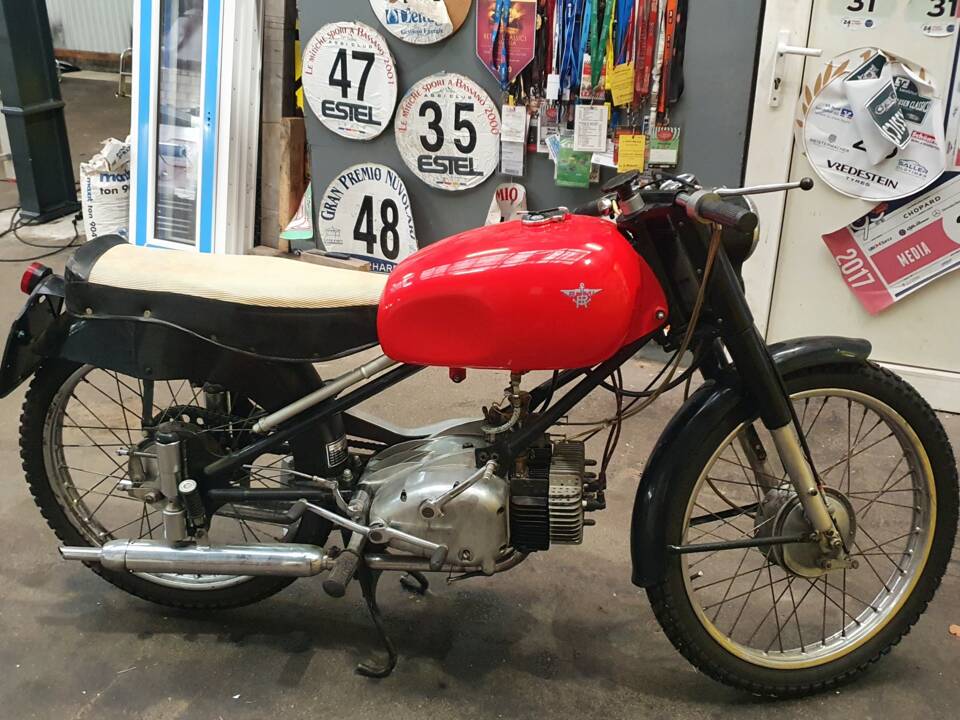 Immagine 4/8 di Rumi 125 Super Sport (1953)