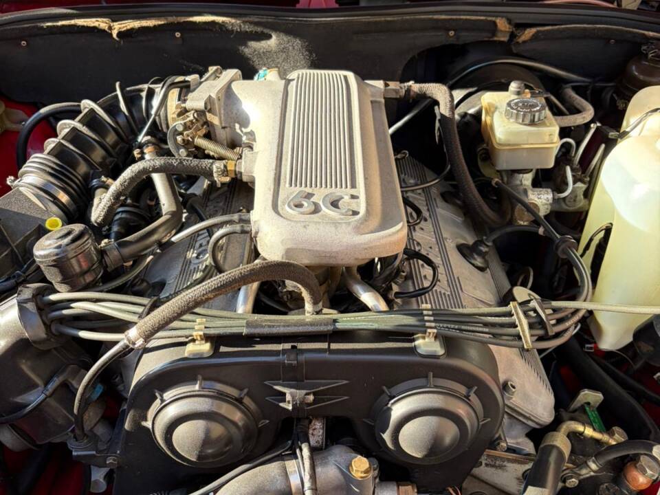 Bild 17/28 von Alfa Romeo 75 3.0 V6 America (1988)