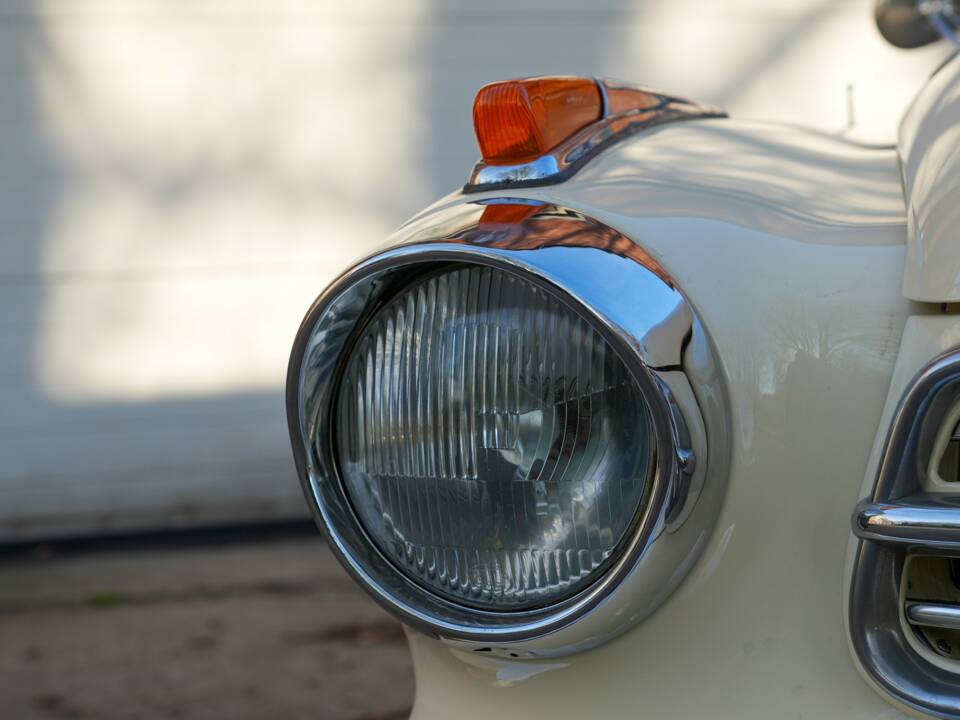 Afbeelding 43/50 van Borgward Isabella Coupe-Cabriolet (1961)