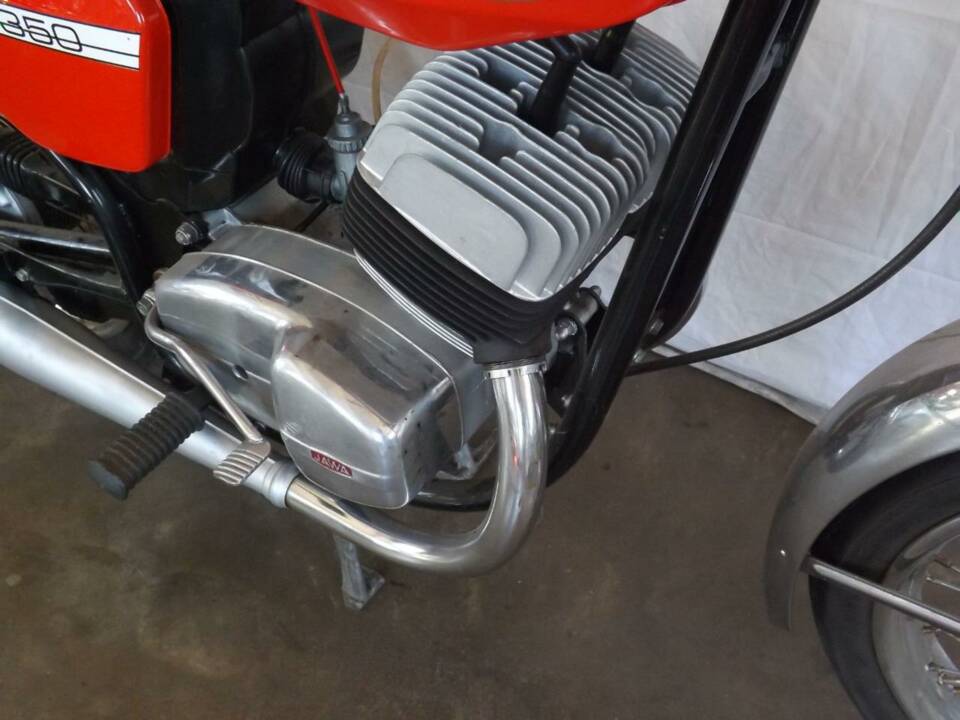 Immagine 16/50 di Jawa 350 Type 634 (1976)