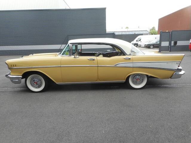 Imagen 9/26 de Chevrolet Bel Air Hardtop Coupé (1957)