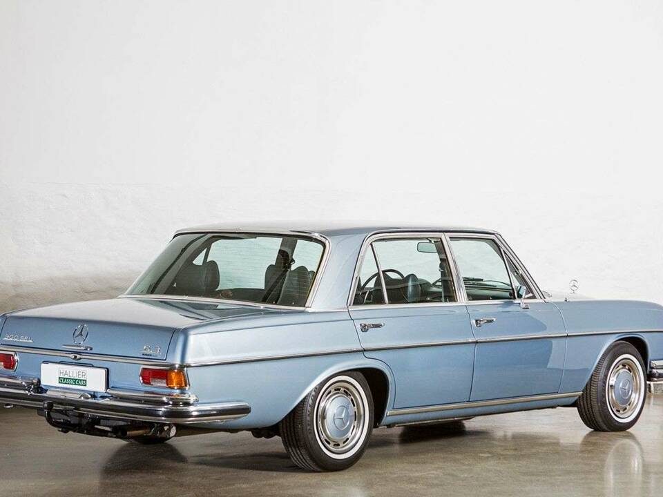 Afbeelding 12/36 van Mercedes-Benz 300 SEL 6.3 (1970)