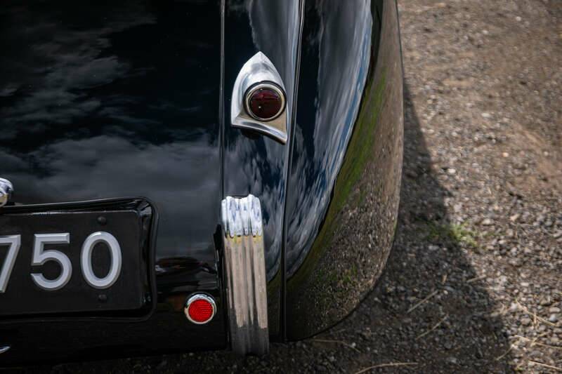 Bild 48/49 von Jaguar XK 120 DHC (1954)