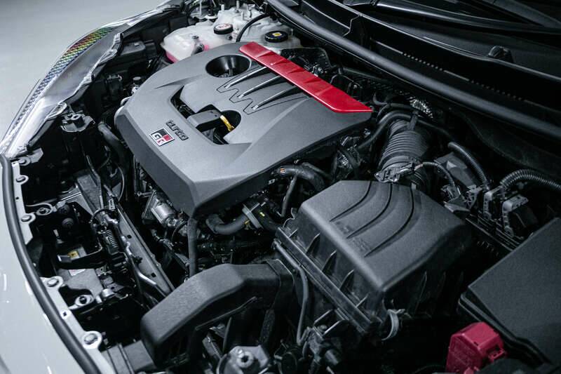 Bild 15/50 von Toyota GR Yaris (1900)