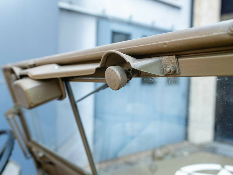 Imagen 45/50 de Hotchkiss M 201 (1963)