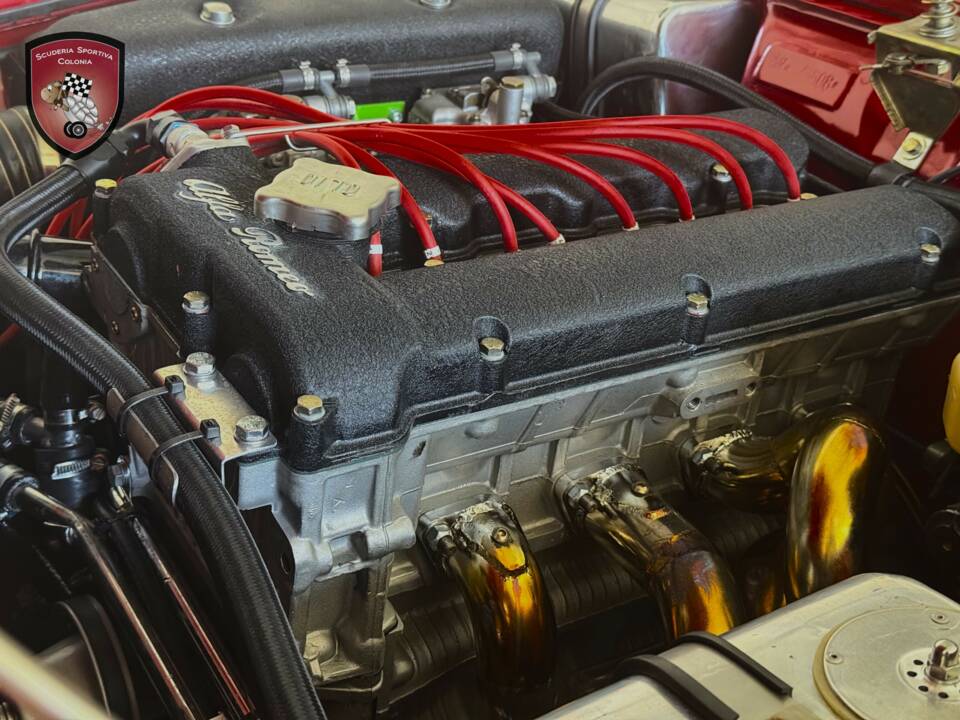 Immagine 35/53 di Alfa Romeo Giulia GT 1300 Junior (1970)