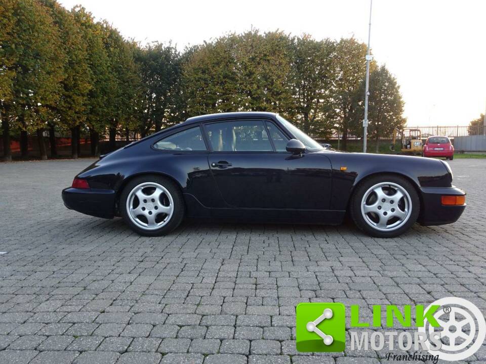 Image 5/10 of Porsche 911 Carrera 4 (1991)