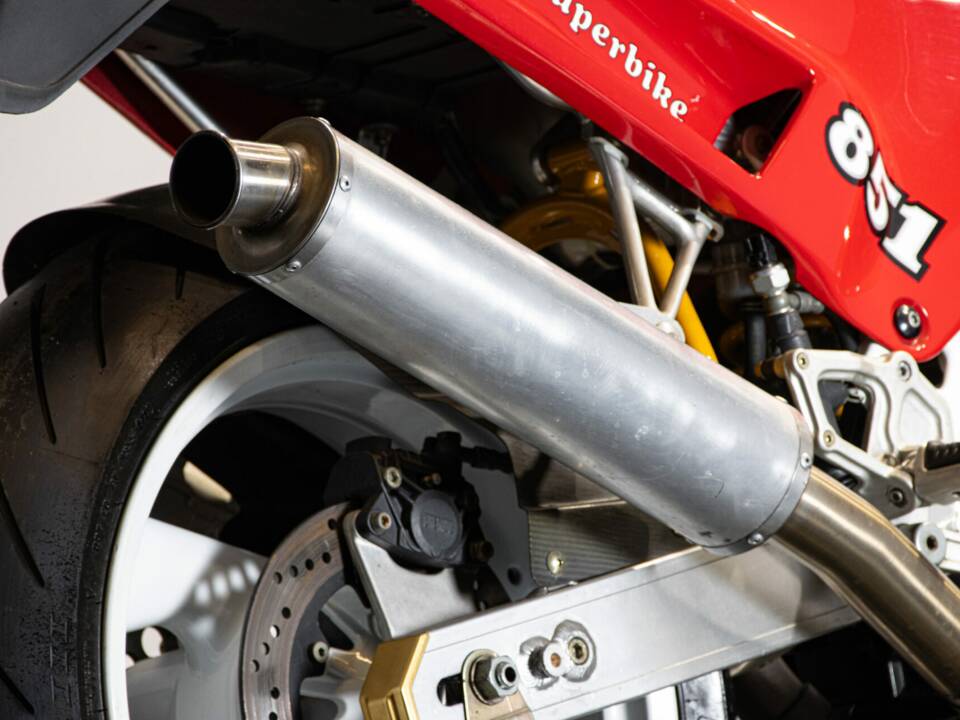 Image 21/50 of Ducati DUMMY (1990)