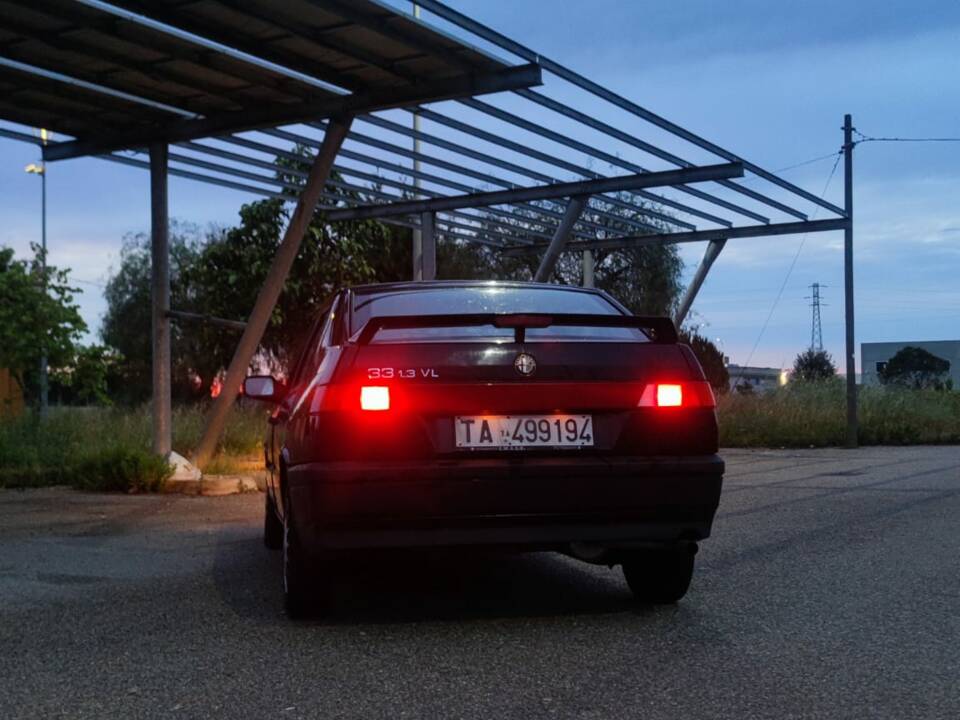 Image 32/52 of Alfa Romeo 33 - 1.3 (1992)