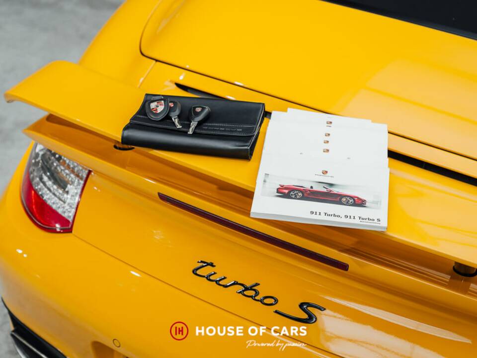 Immagine 24/24 di Porsche 911 Turbo S (2011)