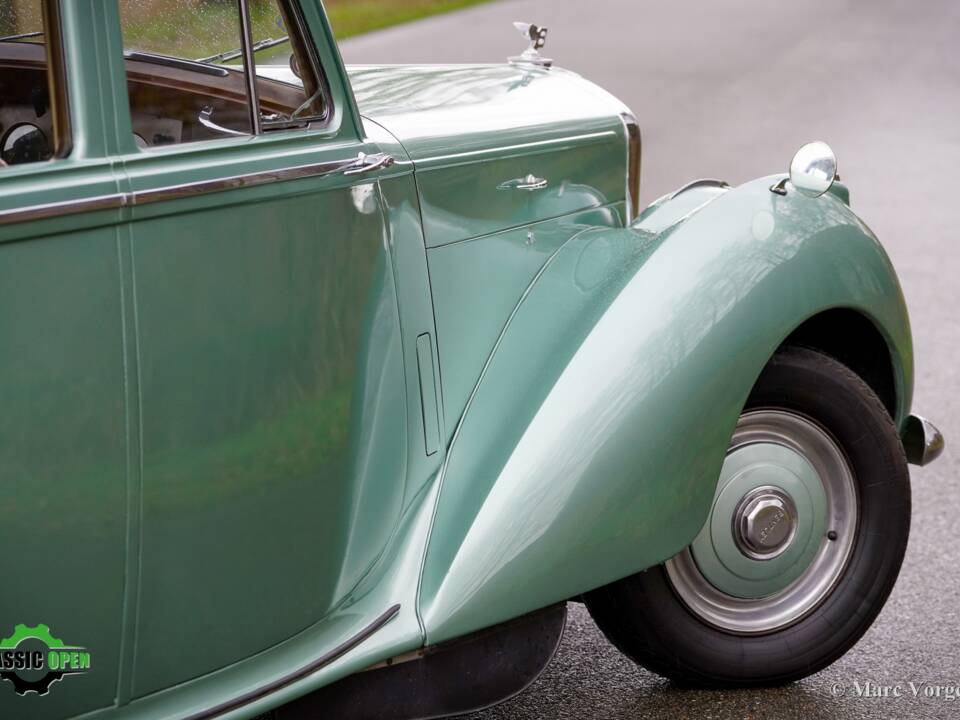 Image 42/46 of Bentley R-Type (1953)