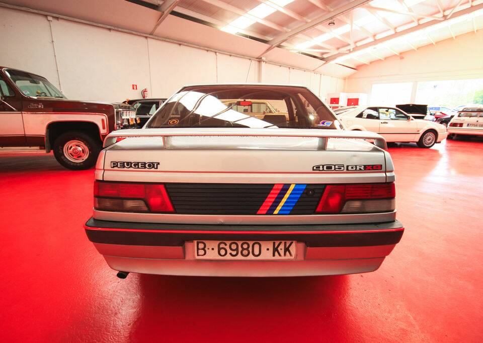 Bild 4/8 von Peugeot 405 15B (1989)