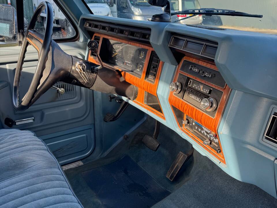 Imagen 15/35 de Ford F-250 (1981)