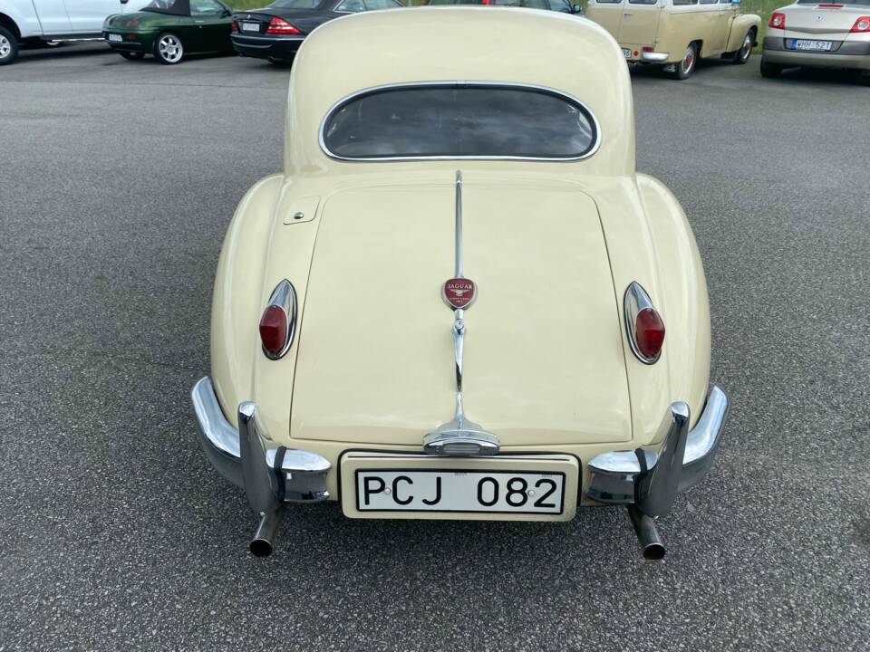 Bild 7/8 von Jaguar XK 140 FHC (1956)