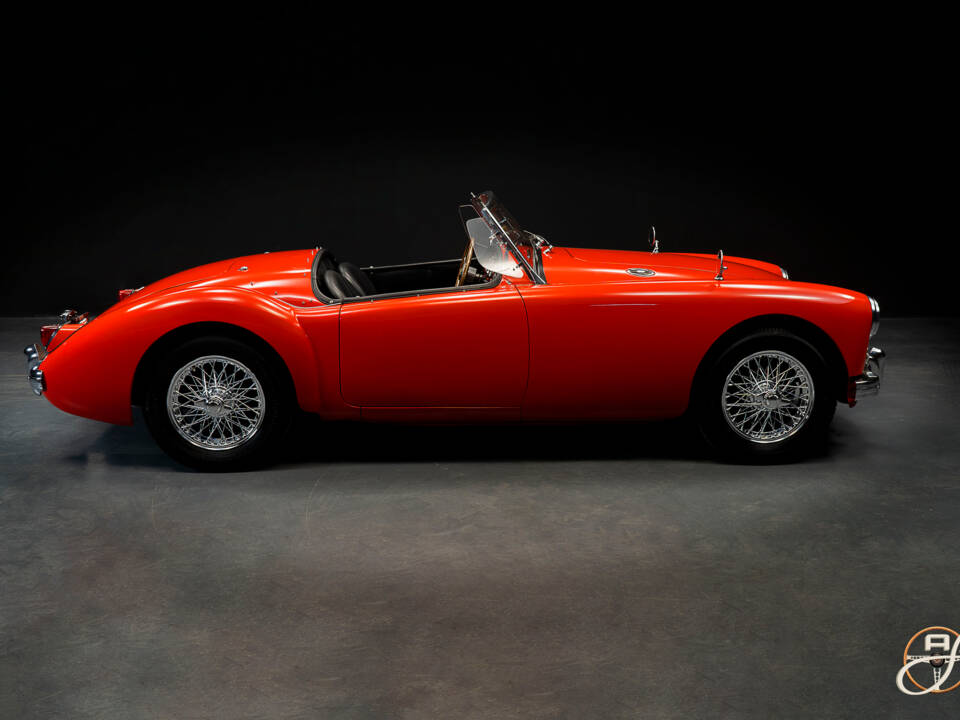 Image 6/24 de MG MGA 1500 (1957)